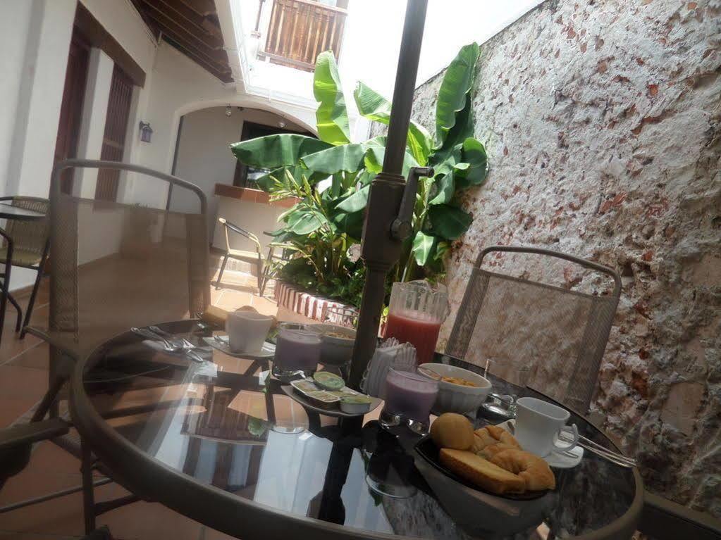 Hotel Casa Abril 3*